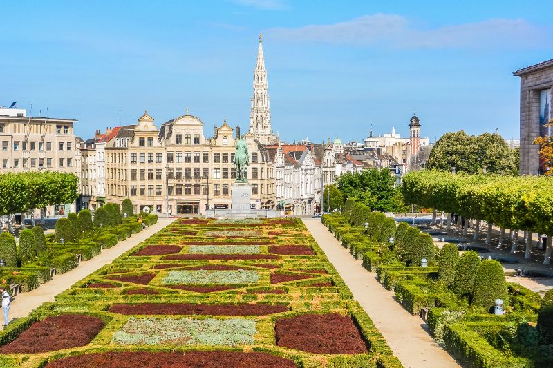 Cómo ir de Bruselas a Brujas: todas las opciones de transporte