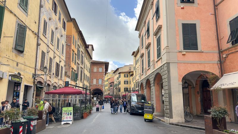 Qué ver en Pisa: Via Guglielmo Oberdan