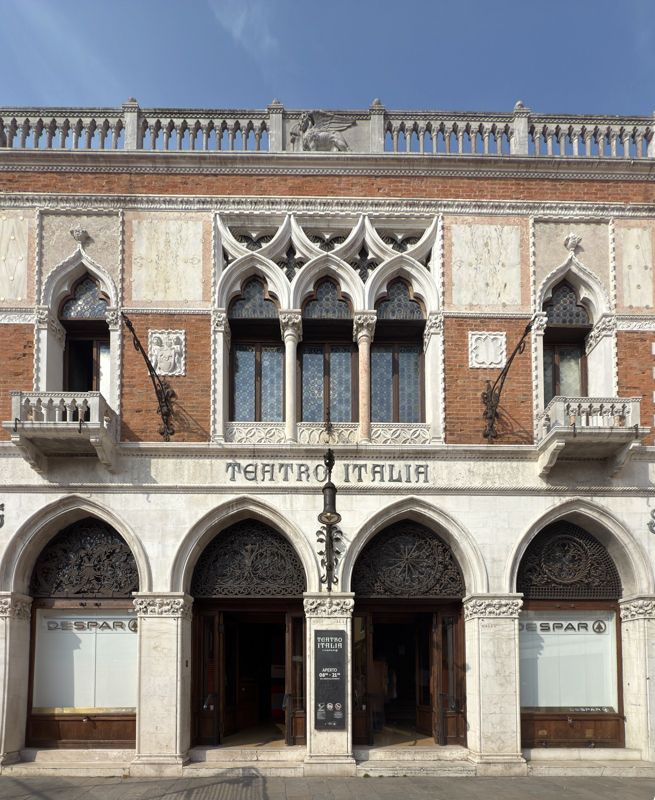 Qué ver en Venecia gratis: Ex Teatro Italia