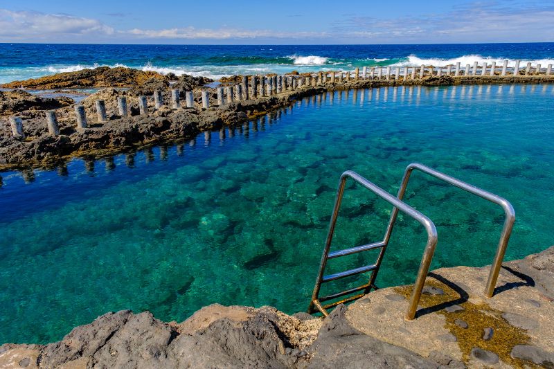 Agaete y sus piscinas naturales, otro de los lugares imprescindibles que ver en Gran Canaria
