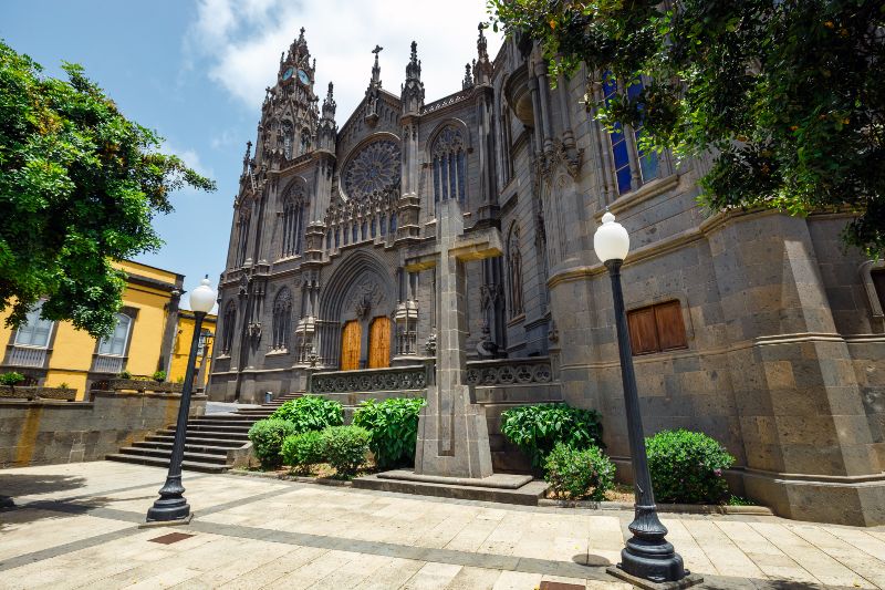 Arucas y su catedral, otro de los imprescindibles que ver en Gran Canaria