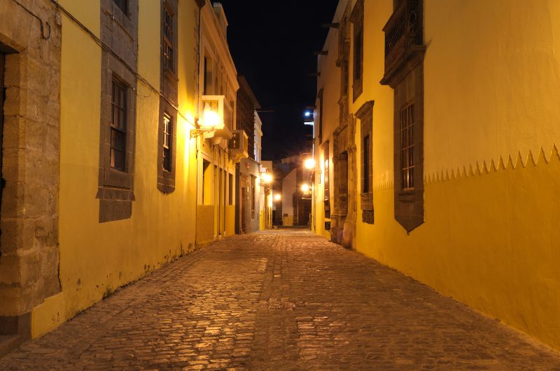Mejores free tours por Las Palmas de Gran Canaria: tour de misterios y leyendas por las calles de la ciudad