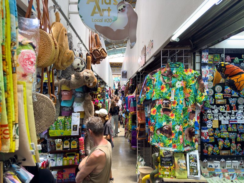 Viaje a Costa Rica por libre: Mercado de artesanías