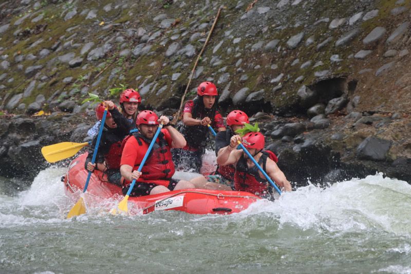 Viaje a Costa Rica por libre: Rafting en el río Balsa