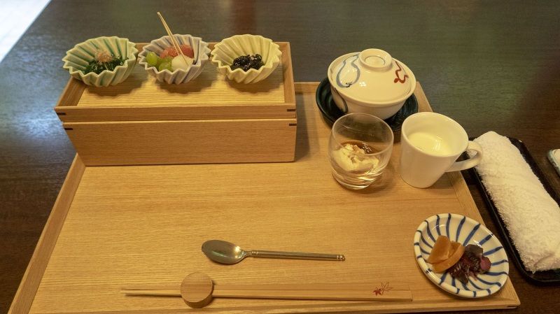 Desayuno japonés en el Hotel Iwaso