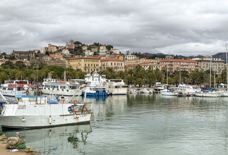 Qué ver en La Spezia en 1 día: Ponte Thaon di Revel y Porto Mirabello