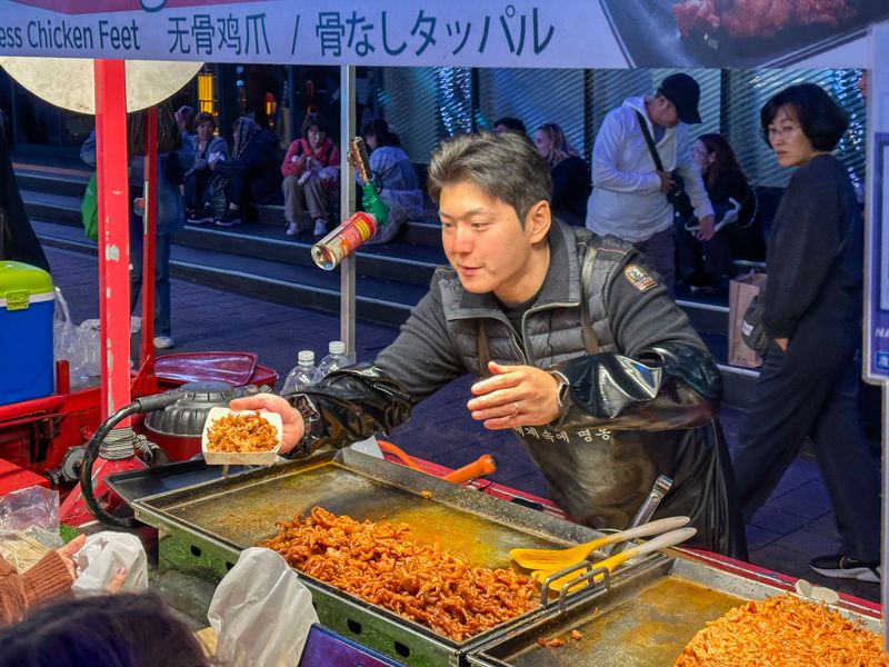 Qué ver en Seúl: barrio de Myeongdong