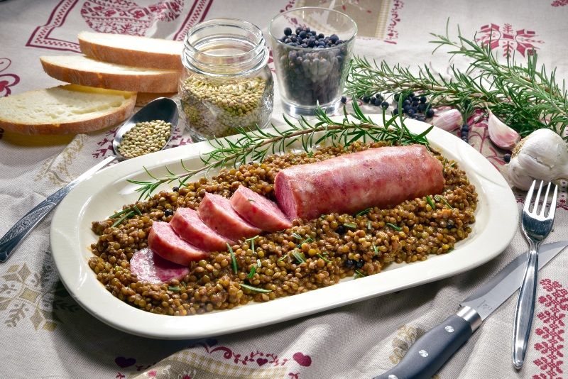 Qué hacer en Roma en Navidad: cenar lentejas con cotechino