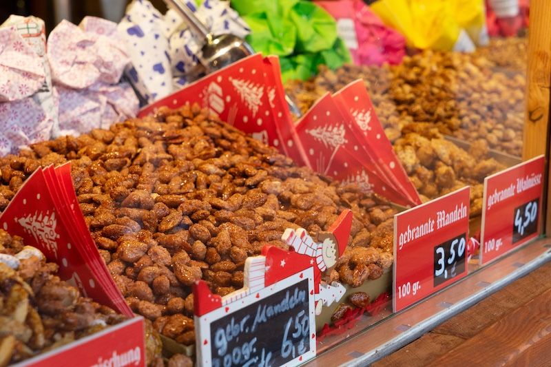 Qué hacer en Viena en Navidad: dulces típicos de un mercado navideño Viena