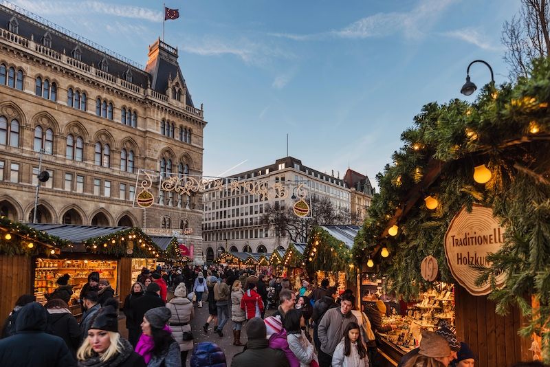 Viena en Navidad: Mercado navideño Viena Rathausplatz