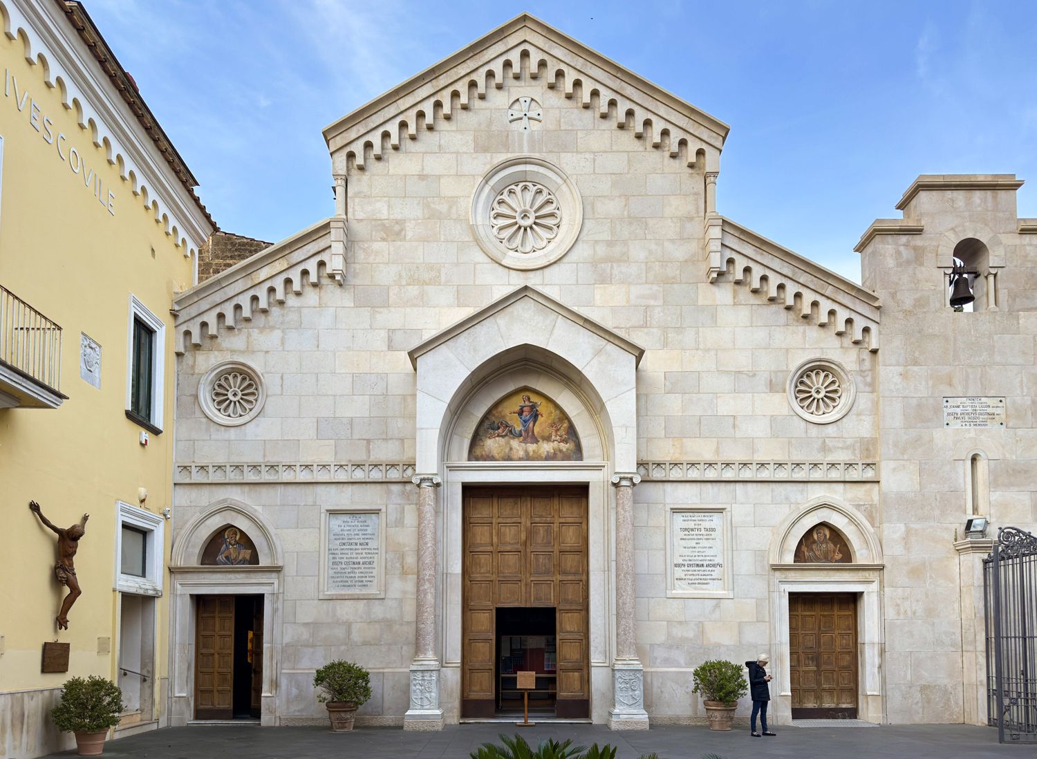 Qué ver en Sorrento: Cattedrale dei Santi Filippo e Giacomo