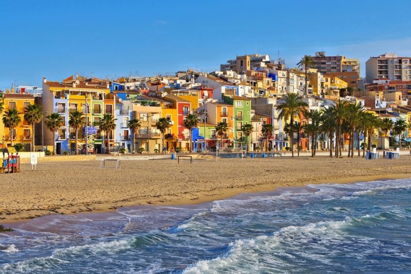 ▷ Los 10 MEJORES destinos para viajar con perros dentro y fuera de España ❤️ 5 Mejores destinos para viajar con perros en España: Comunidad Valenciana
